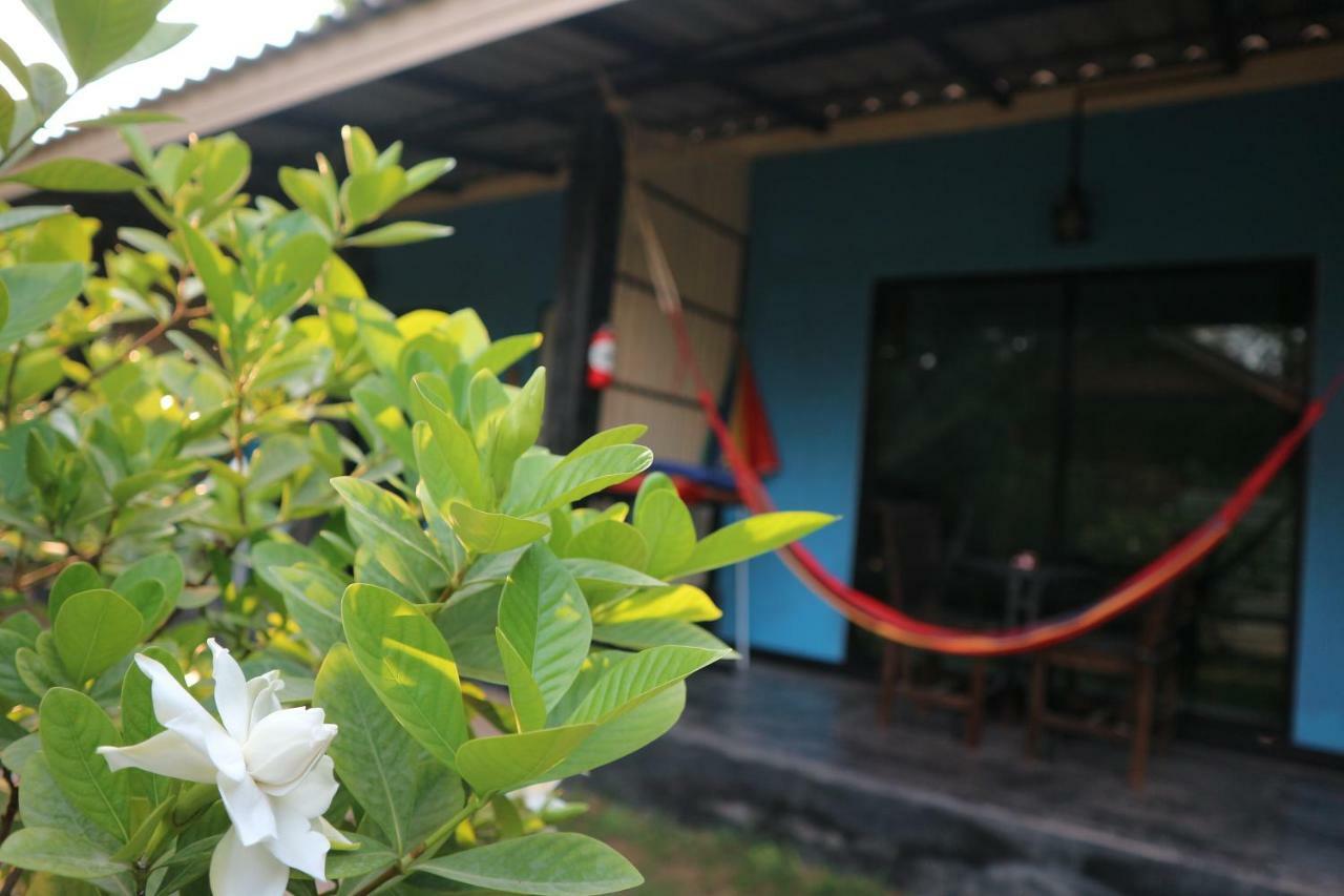 Raven Blue Hotel Ko Lanta Exterior foto