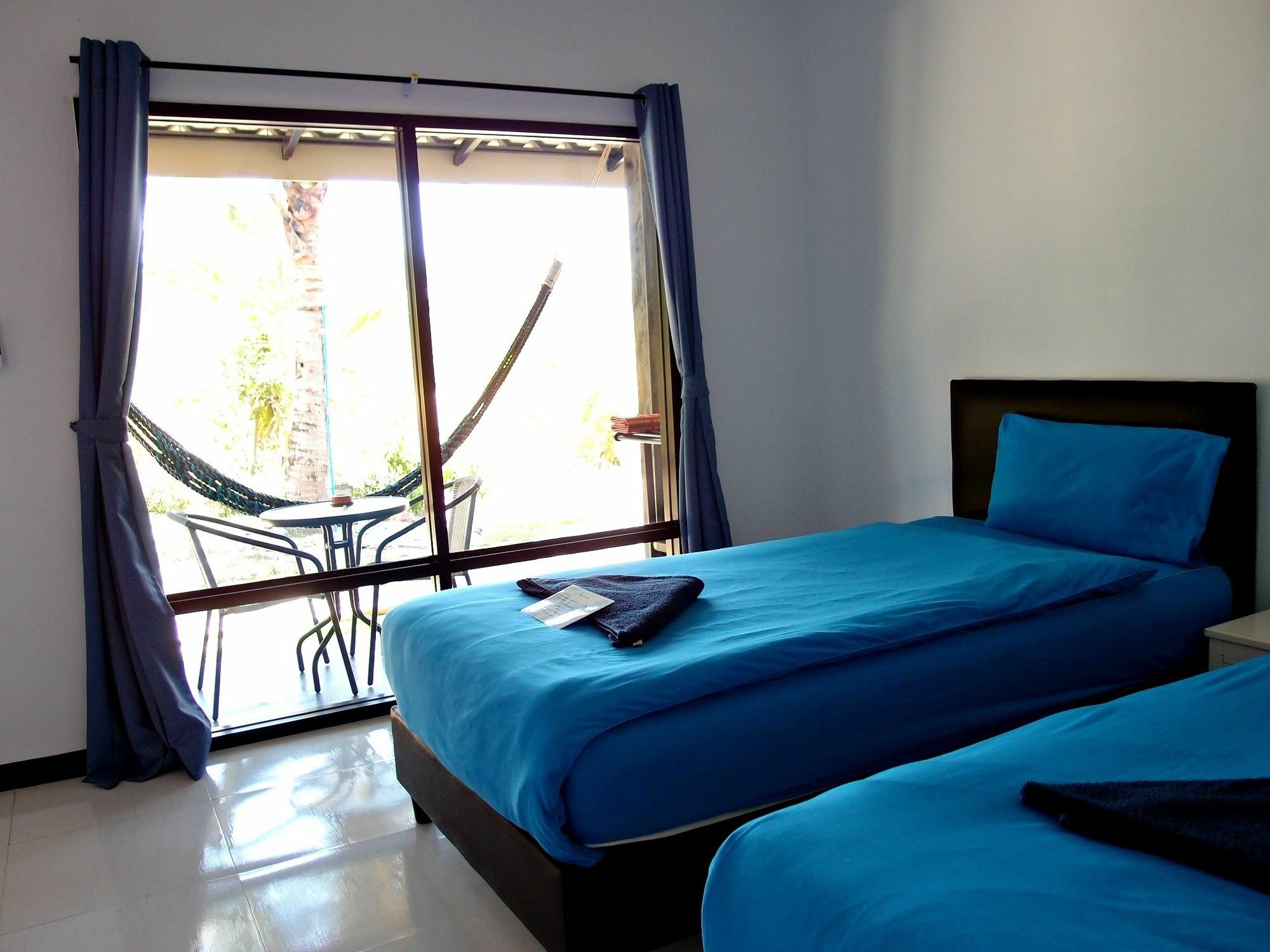 Raven Blue Hotel Ko Lanta Exterior foto
